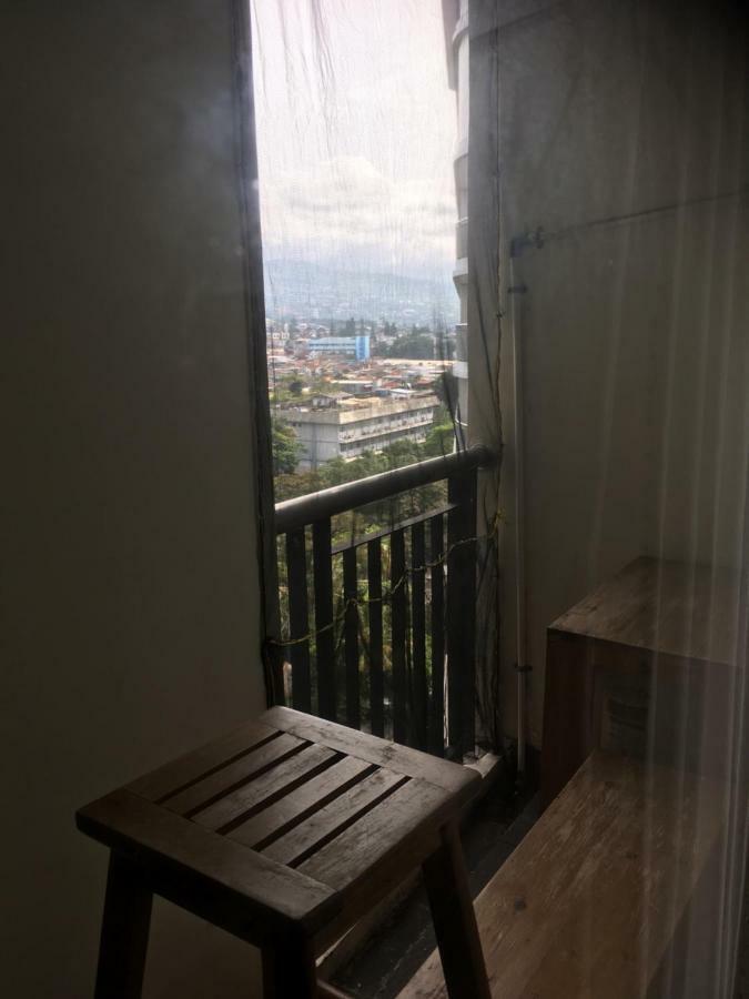 Beverly Dago Apartment Bandung Exterior foto